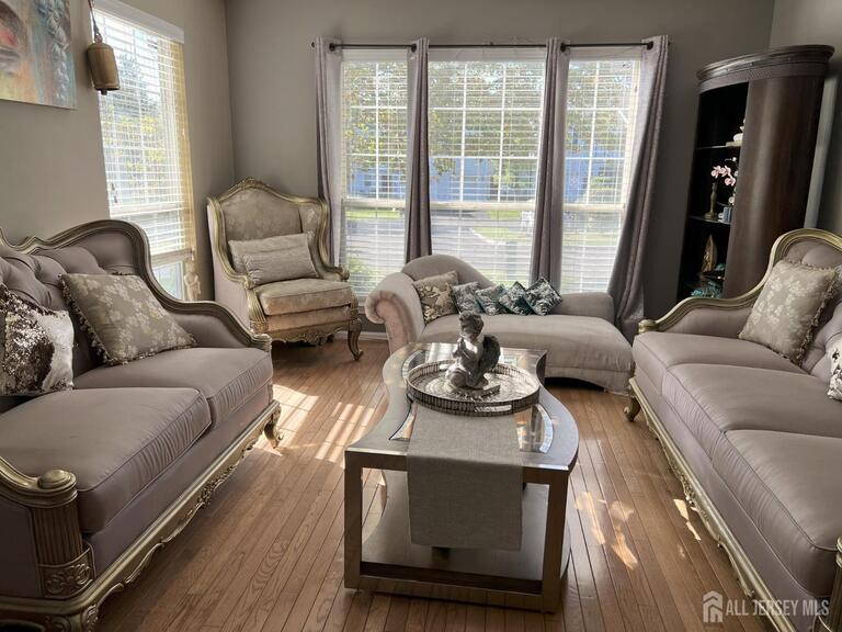Photo 7 of 301 Park Knoll, South Brunswick NJ 08540, South Brunswick, NJ