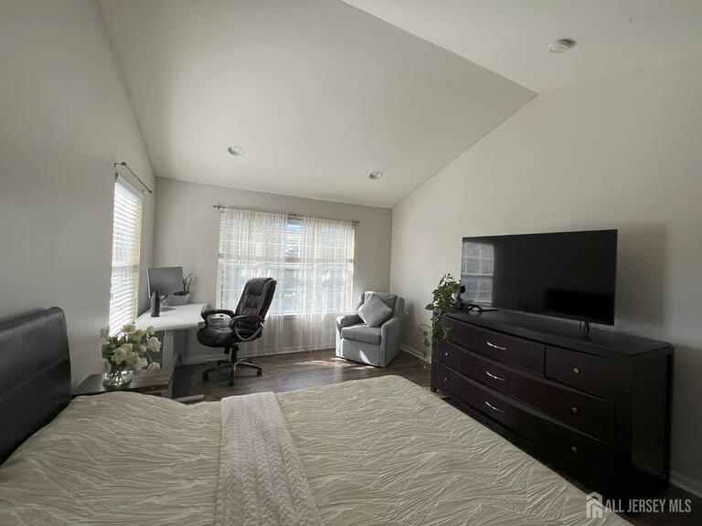 Photo 18 of 301 Park Knoll, South Brunswick NJ 08540, South Brunswick, NJ