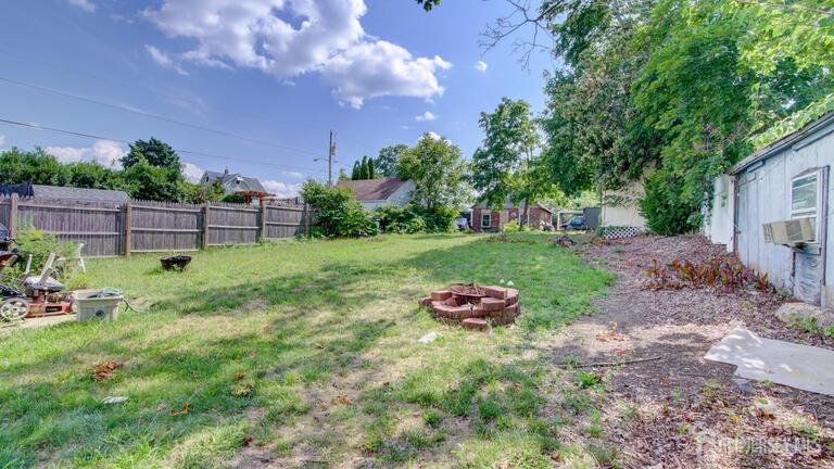 Photo 19 of 195 Pulaski Avenue, Sayreville NJ 08872, Sayreville, NJ