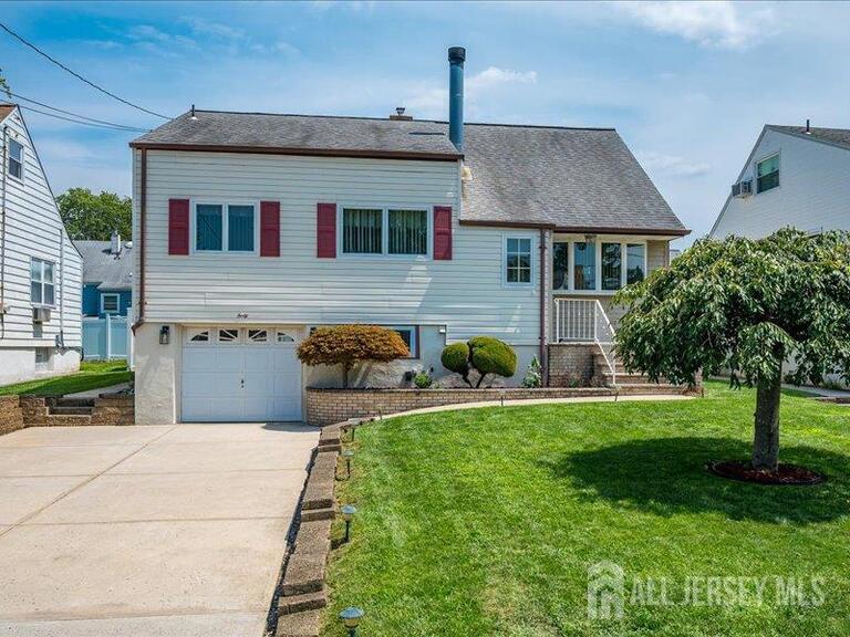 Photo 3 of 40 Concannon Drive, Fords NJ 08863, Fords, NJ