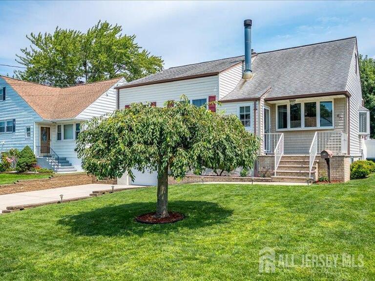Photo 2 of 40 Concannon Drive, Fords NJ 08863, Fords, NJ