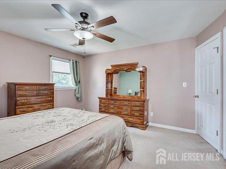 Photo 16 of 40 Concannon Drive, Fords NJ 08863, Fords, NJ