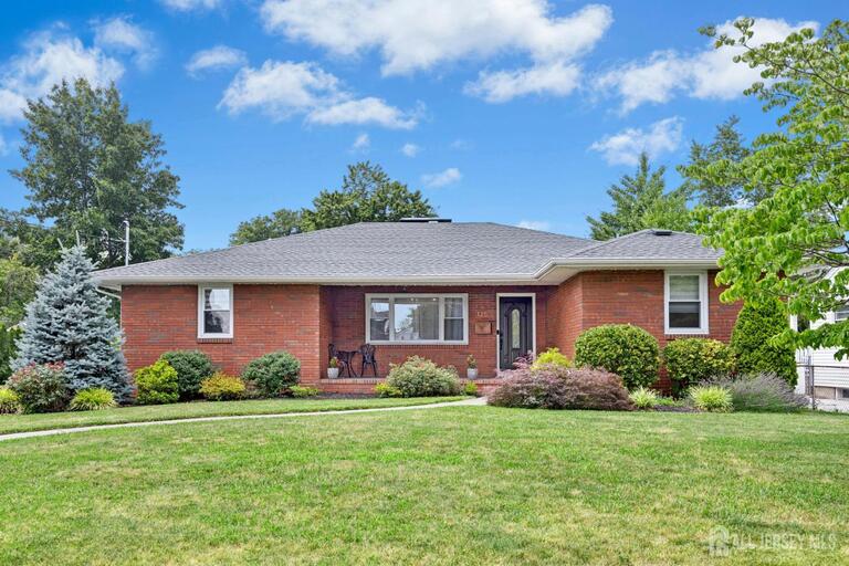 Photo 1 of 125 W Minna Avenue, Avenel NJ 07001, Avenel, NJ
