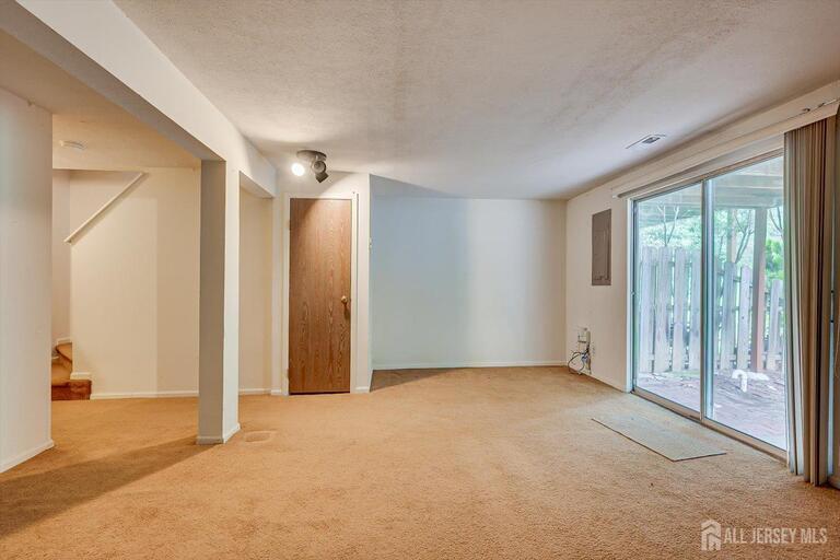 Photo 22 of 12 S Hill Drive, Hamilton NJ 08610, Hamilton, NJ