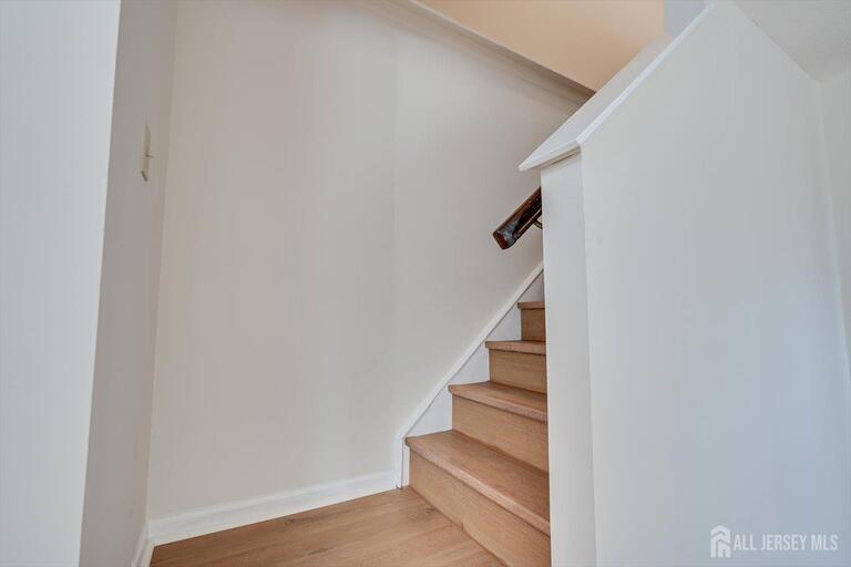Photo 14 of 12 S Hill Drive, Hamilton NJ 08610, Hamilton, NJ