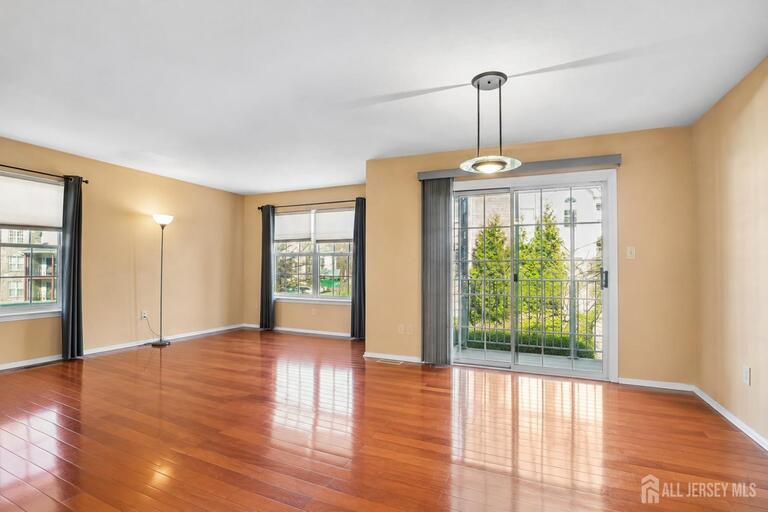 Photo 2 of 216 Copeley Way, North Brunswick NJ 08902, North Brunswick, NJ