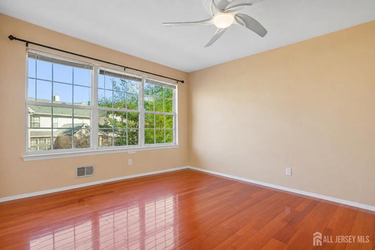 Photo 16 of 216 Copeley Way, North Brunswick NJ 08902, North Brunswick, NJ