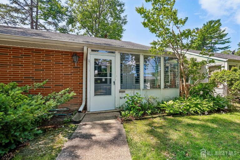 Photo 5 of 52 cambridge Court # B, Lakewood NJ 08701, Lakewood, NJ