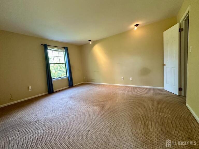 Photo 12 of 435 Meade Court, East Brunswick NJ 08816, East Brunswick, NJ