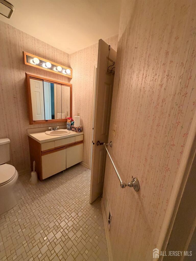 Photo 10 of 30 Van Pelt Court, East Brunswick NJ 08816, East Brunswick, NJ
