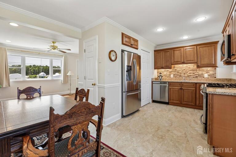 Photo 11 of 30 Corrigan Avenue, Pine Beach NJ 08741, Pine Beach, NJ