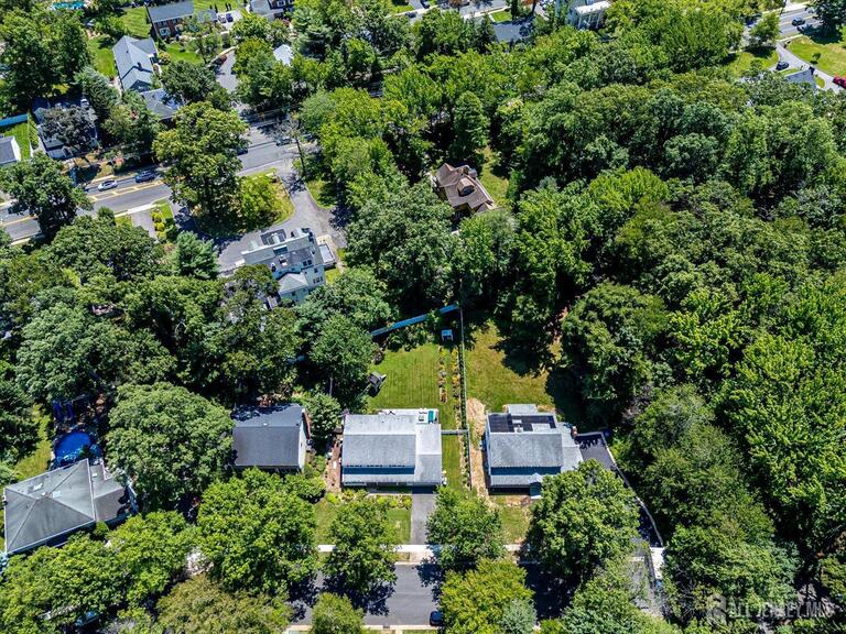 Photo 13 of 300 E Chestnut Avenue E, Metuchen NJ 08840, Metuchen, NJ