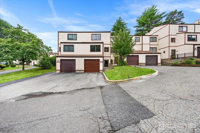 Photo 5 of 53 Ellen Heath Drive, Old Bridge NJ 07747, Old Bridge, NJ