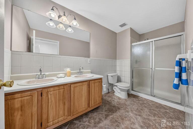 Photo 13 of 167 Vasser Drive, Piscataway NJ 08854, Piscataway, NJ