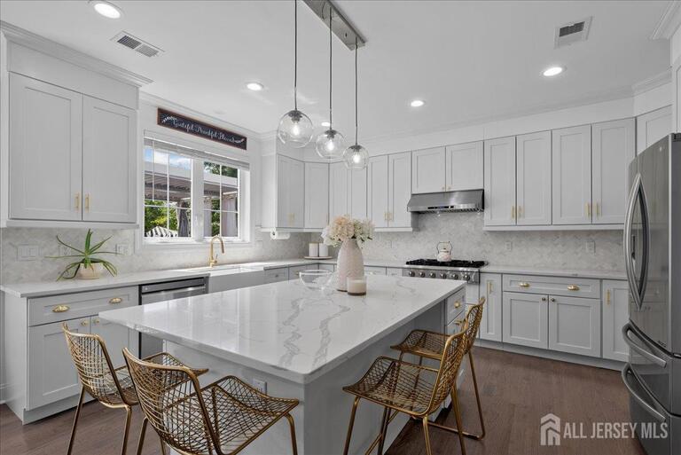 Photo 5 of 645 Passaic Avenue, Kenilworth NJ 07033, Kenilworth, NJ