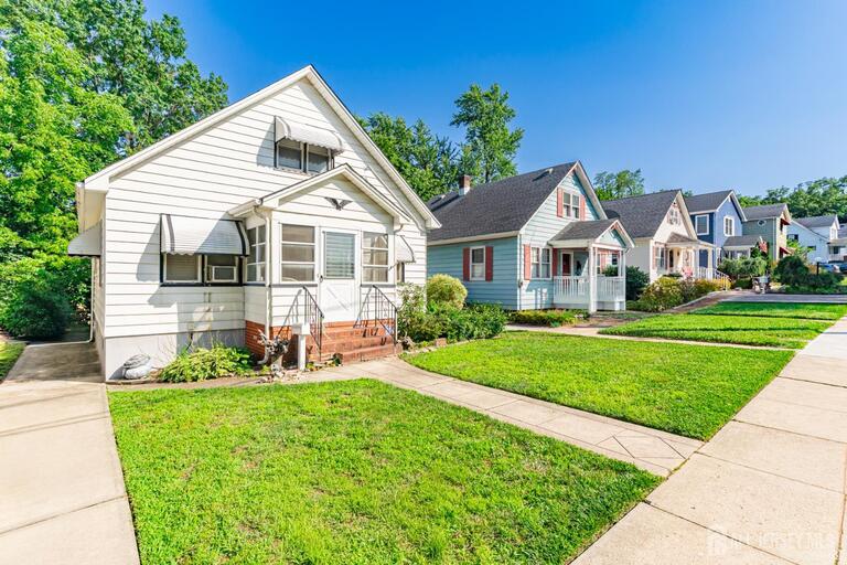 Photo 1 of 19 Pulawski Avenue, South River NJ 08882, South River, NJ