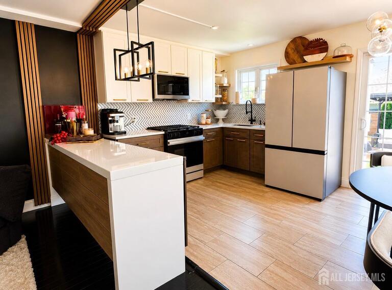 Photo 7 of 76 heald Street, Carteret NJ 07008, Carteret, NJ