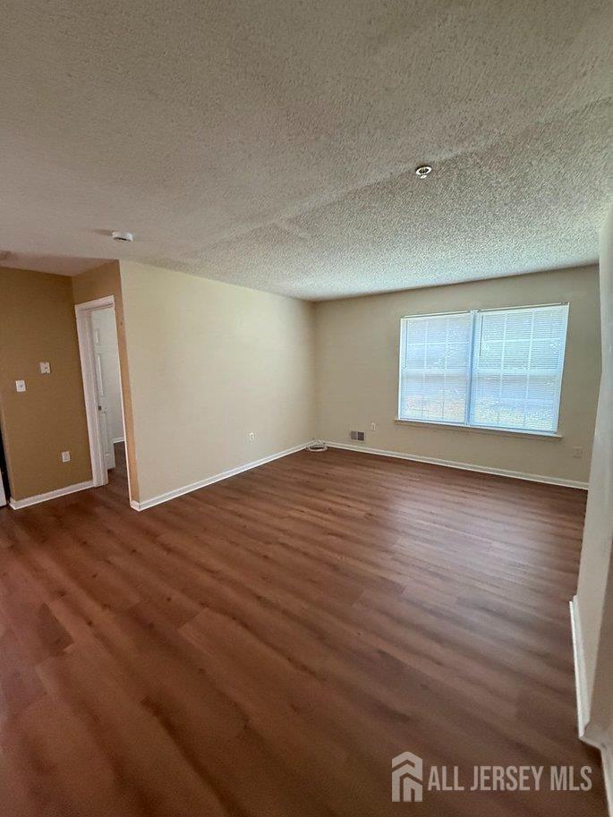 Photo 3 of 18 Guisborough Way, Edison NJ 08820, Edison, NJ