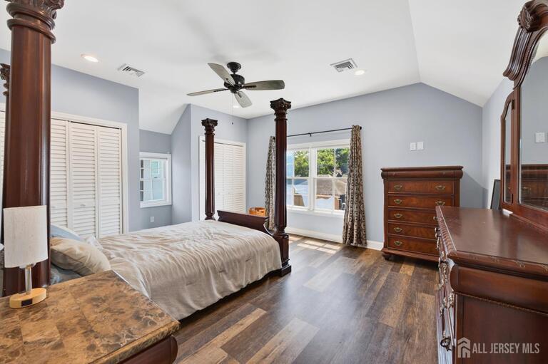 Photo 11 of 528 Ridgeway Avenue, South Amboy NJ 08879, South Amboy, NJ