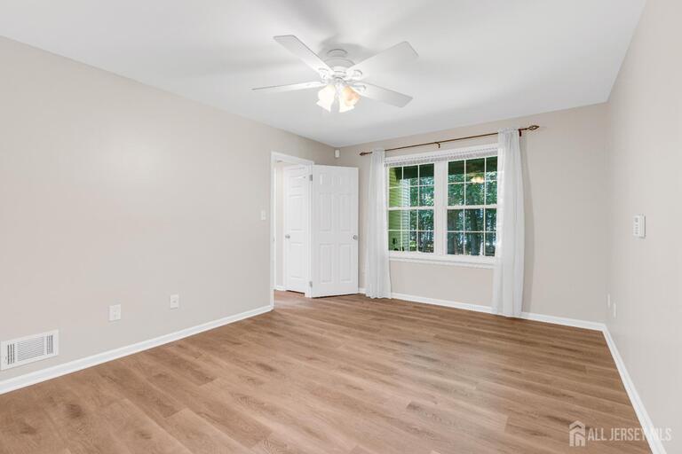 Photo 16 of 5101 Stonehedge Road # 5101, Edison NJ 08820, Edison, NJ