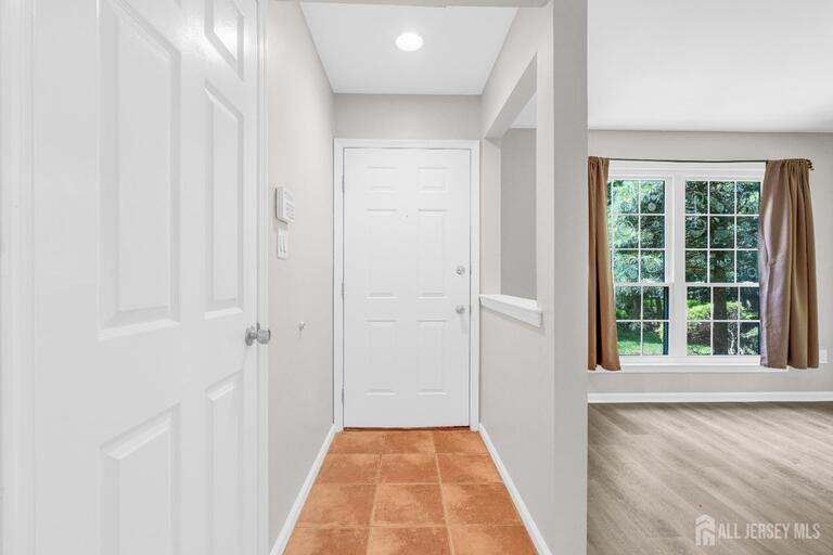 Photo 4 of 5101 Stonehedge Road # 5101, Edison NJ 08820, Edison, NJ