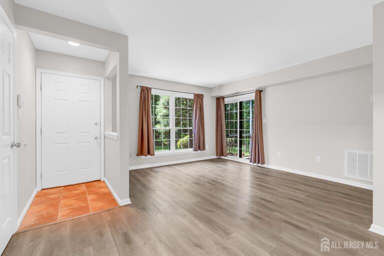 Photo 5 of 5101 Stonehedge Road # 5101, Edison NJ 08820, Edison, NJ