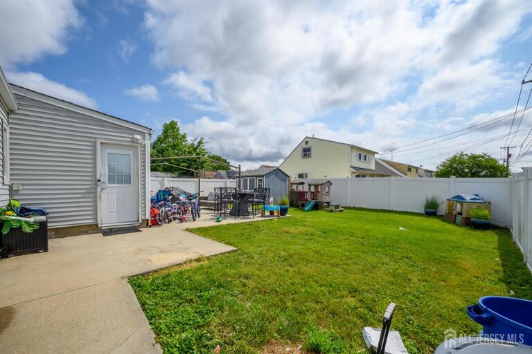 Photo 28 of 98 Daniel Street, Carteret NJ 07008, Carteret, NJ