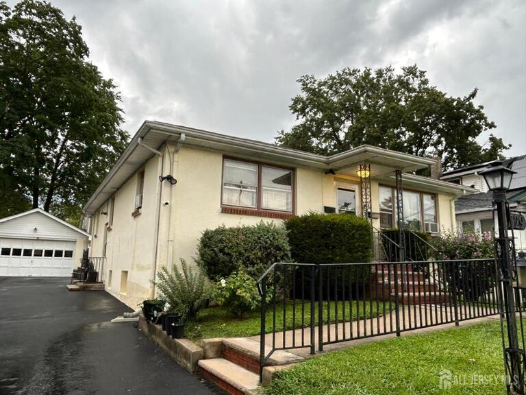 Photo 3 of 129 hampton Street, Metuchen NJ 08840, Metuchen, NJ