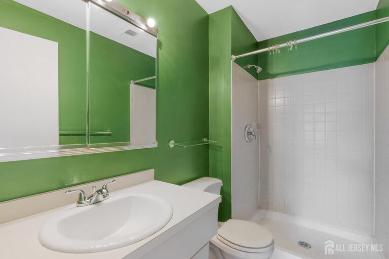 Photo 15 of 38 Foxhall Common, Middlesex NJ 08846, Middlesex, NJ