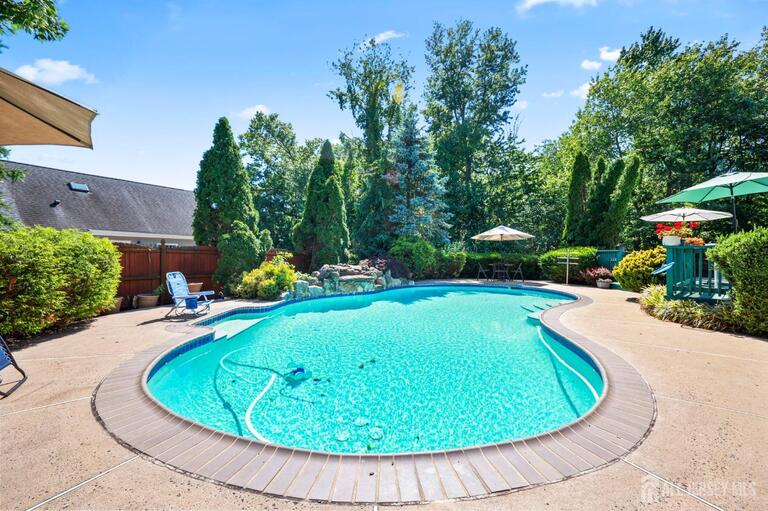 Photo 35 of 13 Tara Lin Drive, Hazlet NJ 07730, Hazlet, NJ