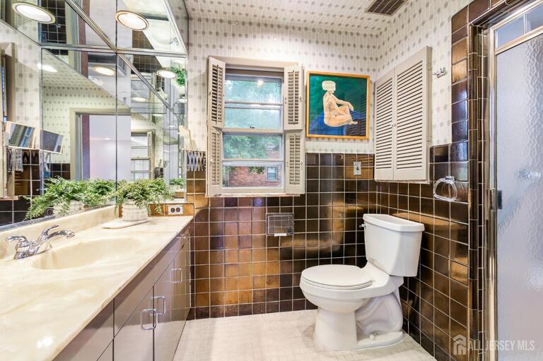 Photo 18 of 460 Harrison Avenue, Highland Park NJ 08904, Highland Park, NJ