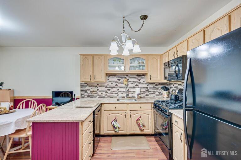 Photo 6 of 10 Woodmere Drive, Sayreville NJ 08859, Sayreville, NJ