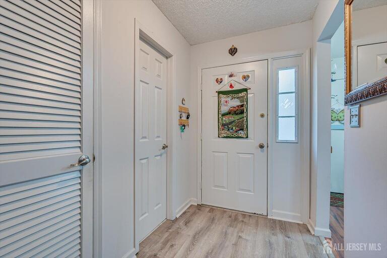 Photo 3 of 10 Woodmere Drive, Sayreville NJ 08859, Sayreville, NJ