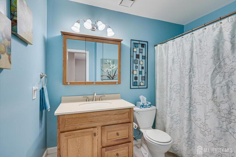 Photo 21 of 10 Woodmere Drive, Sayreville NJ 08859, Sayreville, NJ
