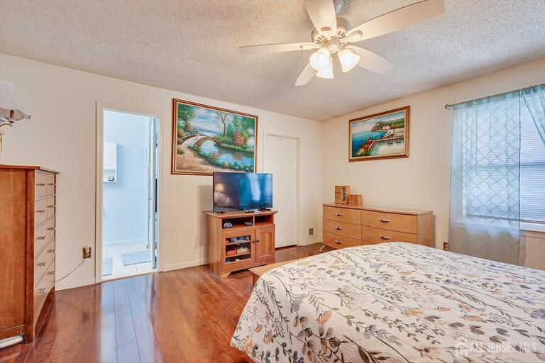 Photo 16 of 10 Woodmere Drive, Sayreville NJ 08859, Sayreville, NJ