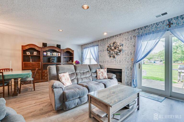 Photo 11 of 10 Woodmere Drive, Sayreville NJ 08859, Sayreville, NJ