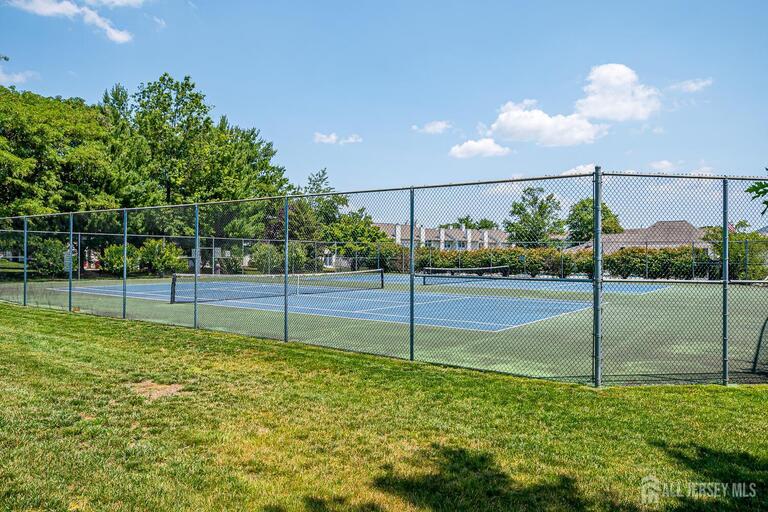 Photo 27 of 10 Woodmere Drive, Sayreville NJ 08859, Sayreville, NJ