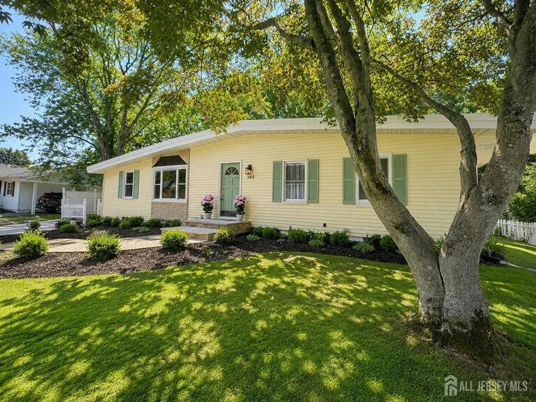 Photo 2 of 253 Parkview Terrace, Middletown NJ 07738, Middletown, NJ