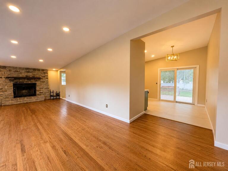 Photo 12 of 253 Parkview Terrace, Middletown NJ 07738, Middletown, NJ
