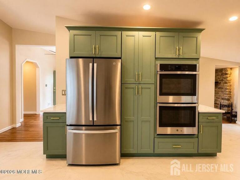 Photo 5 of 253 Parkview Terrace, Middletown NJ 07738, Middletown, NJ