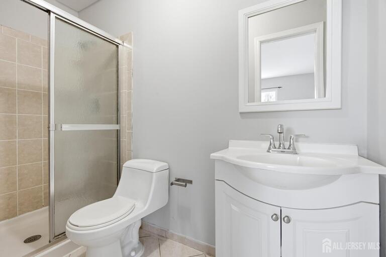 Photo 18 of 1 Lily Court, Edison NJ 08820, Edison, NJ