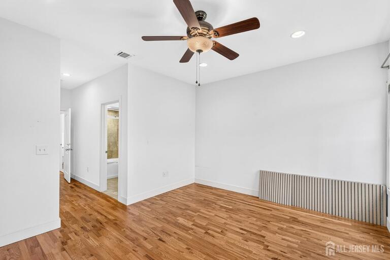 Photo 18 of 262 Prospect Avenue, Dunellen NJ 08812, Dunellen, NJ