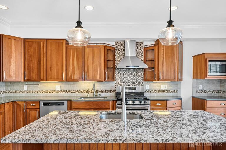 Photo 7 of 262 Prospect Avenue, Dunellen NJ 08812, Dunellen, NJ