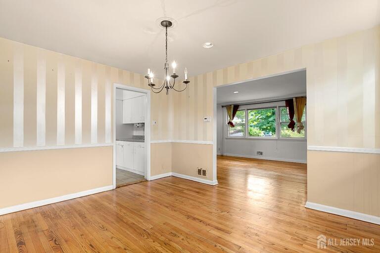 Photo 11 of 29 Devonshire Terrace, West Orange NJ 07052, West Orange, NJ