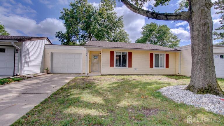 Photo 2 of 94 Salix Plaza # B, Monroe NJ 08831, Monroe, NJ