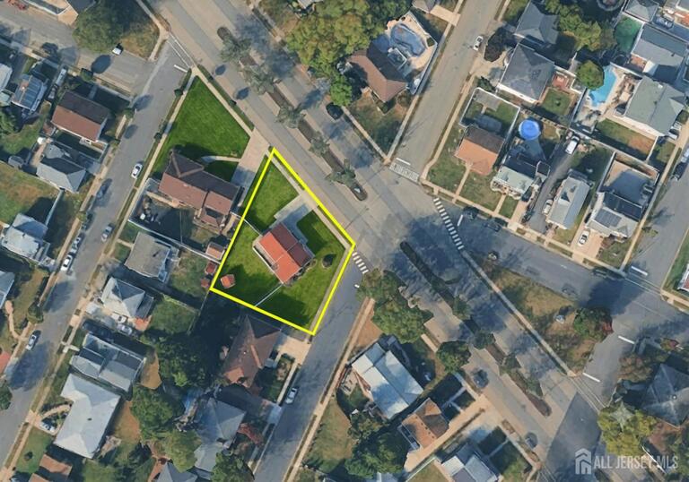 Photo 41 of 381 Carteret Avenue, Carteret NJ 07008, Carteret, NJ
