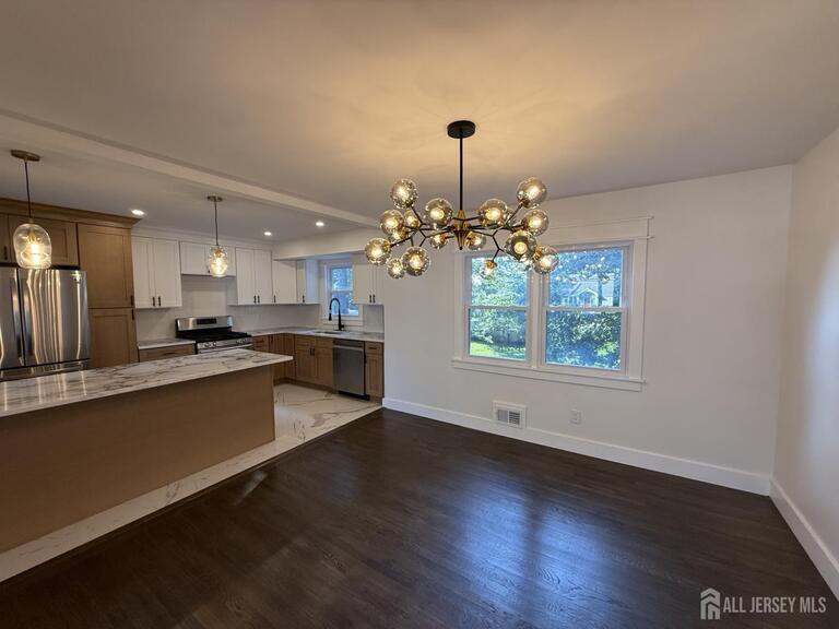 Photo 4 of 684 West Avenue, Sewaren NJ 07077, Sewaren, NJ