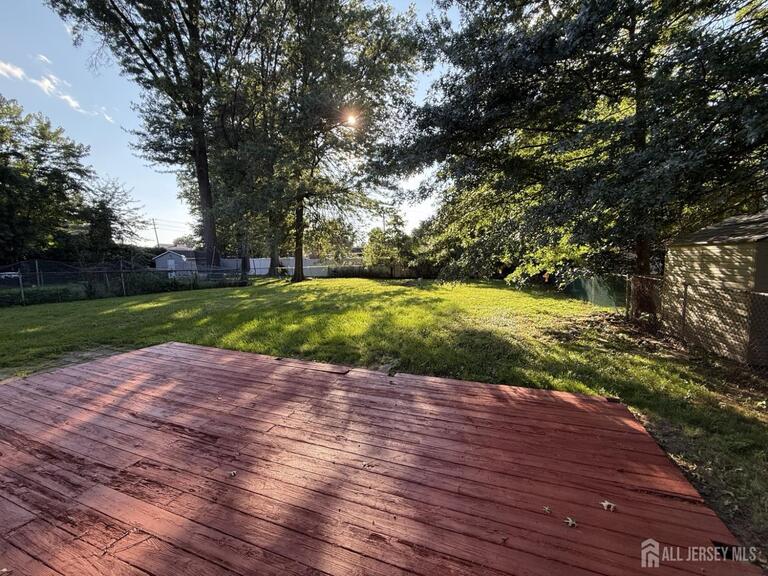 Photo 16 of 684 West Avenue, Sewaren NJ 07077, Sewaren, NJ