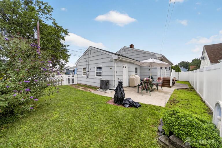 Photo 23 of 73 Ash Street, Carteret NJ 07008, Carteret, NJ
