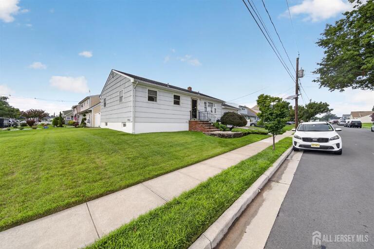 Photo 2 of 73 Ash Street, Carteret NJ 07008, Carteret, NJ